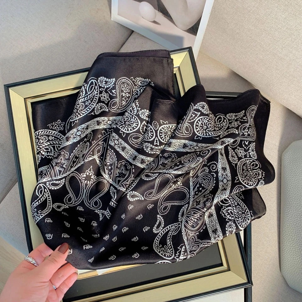 Black Paisley 65