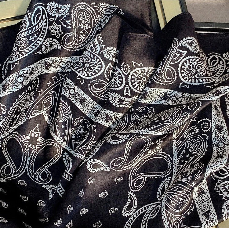 Black Paisley 65